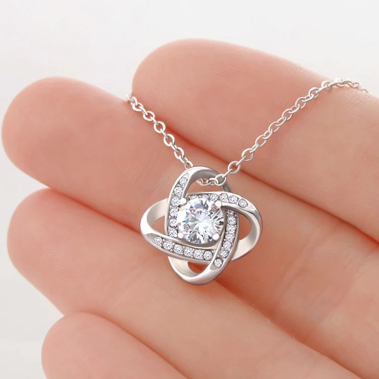 Pendant Necklace To My Daughter